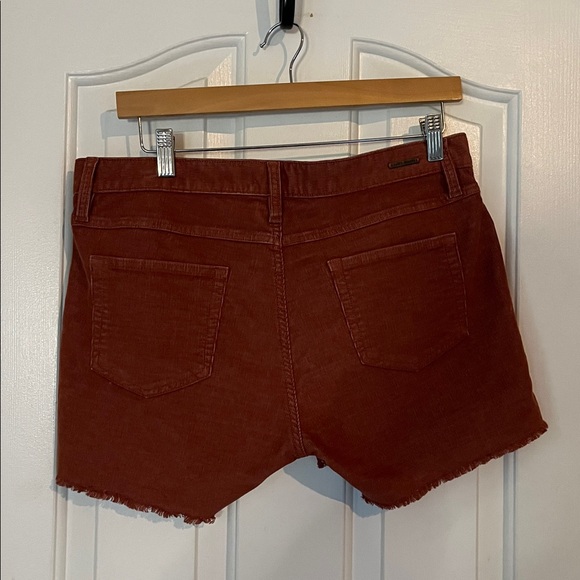 Carve Designs | Brick Rust Corduroy Shorts Size 6 Organic Cotton Mid-Rise Beachy - Picture 4 of 9